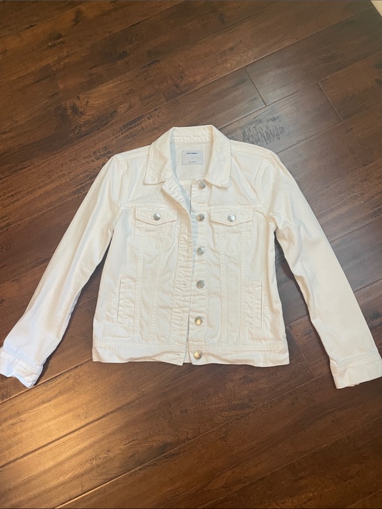 Old Navy Jackets & Blazers - Old Navy White Denim Jacket with Silver Button
